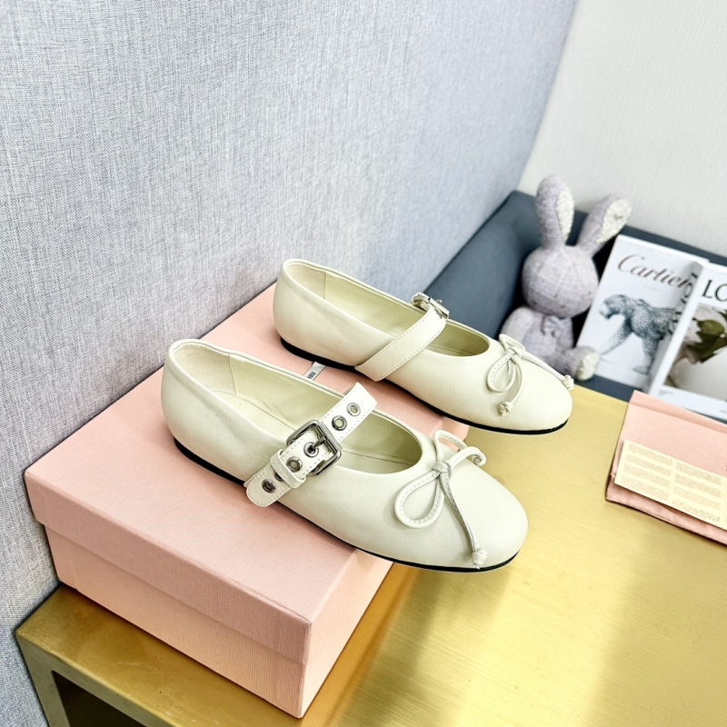 Miu Miu flat shoes